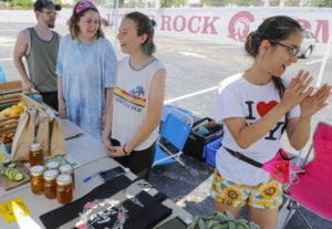 student vendors at the farmer's market